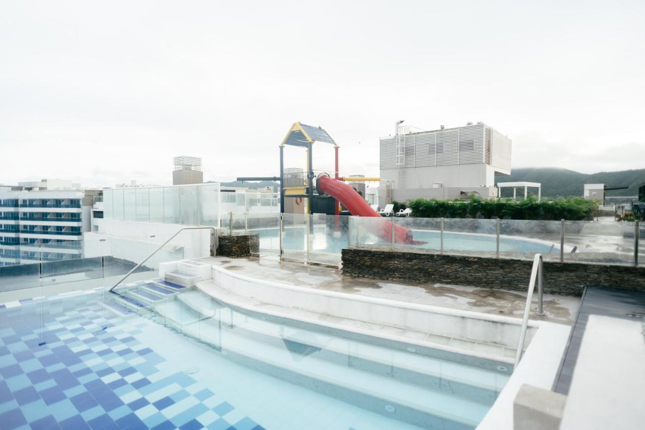 Edificio Reserva Del Mar, Apartamentos 1618, 1614 Y 1714 圣玛尔塔 外观 照片